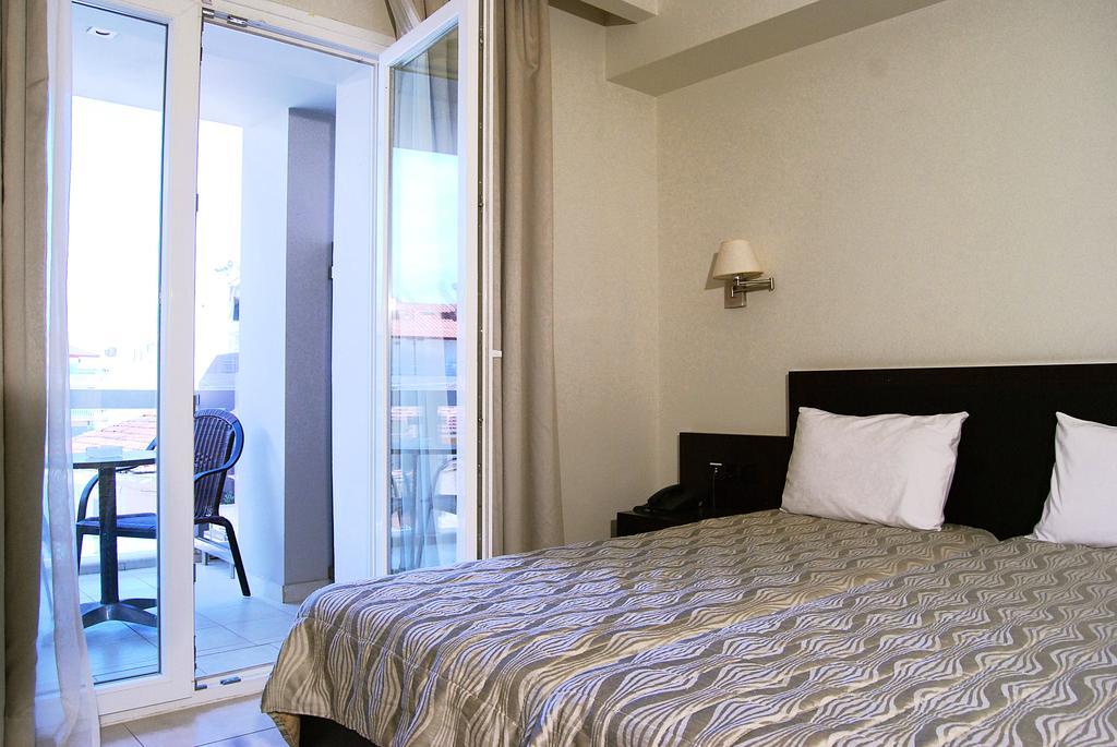 Hotel Aktaion à Paralía Extérieur photo