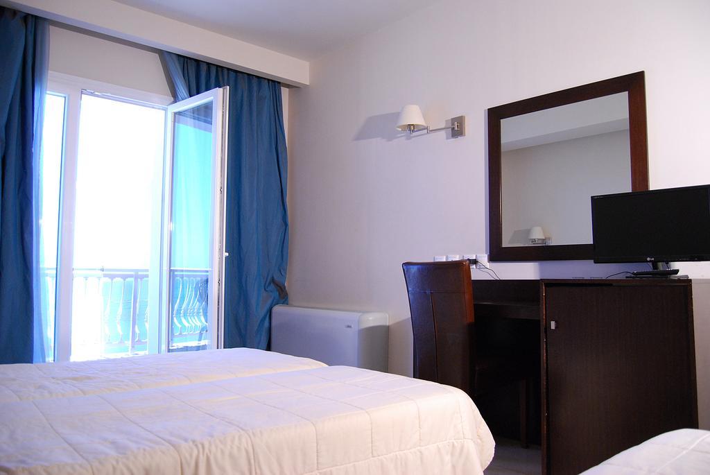 Hotel Aktaion à Paralía Chambre photo